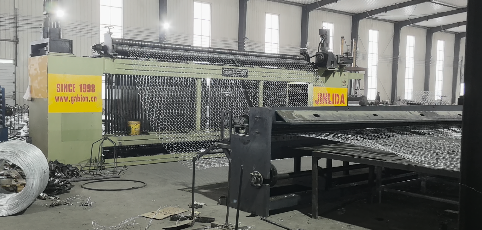 नवीनतम कंपनी ब्लॉग के बारे में विस्तार योजनाओं के कारण फैक्ट्रियों को गैबियन मशीन की लचीलापन पर पुनर्विचार करने के लिए मजबूर होना पड़ रहा है