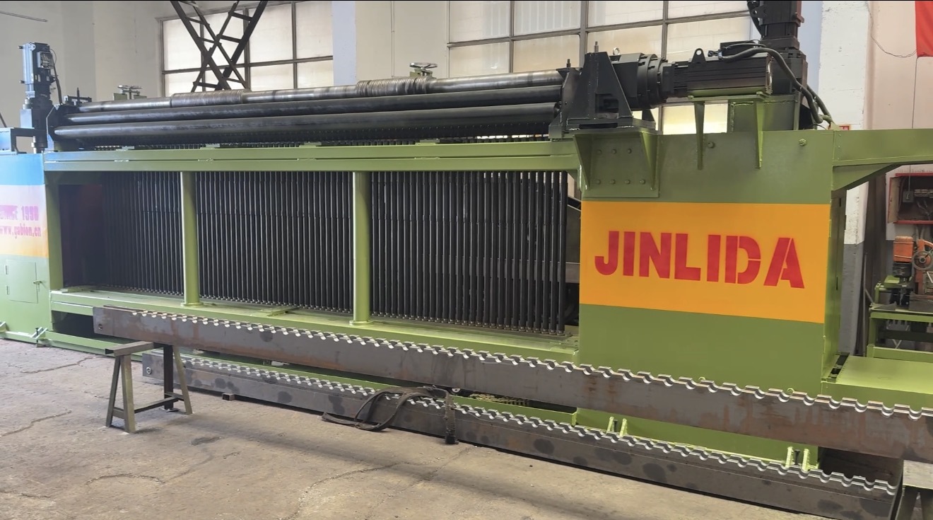 नवीनतम कंपनी ब्लॉग के बारे में JINLIDA 5300mm CNC Gabion Mesh Machine | High-Speed Automatic Gabion Production Equipment for River Protection, Slope St