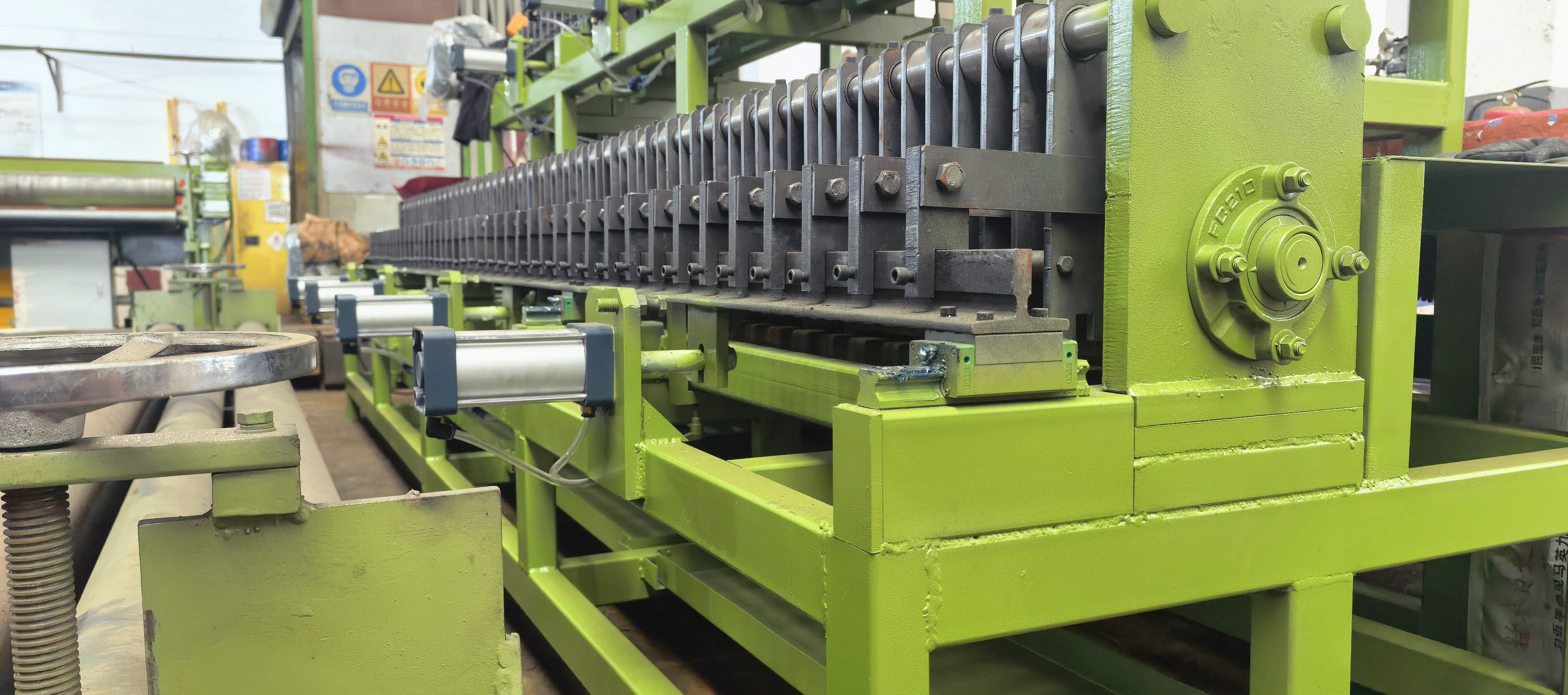 नवीनतम कंपनी ब्लॉग के बारे में Why Edge Winding Matters: The Benefits of a Reliable Gabion Basket Edge Winding Machine