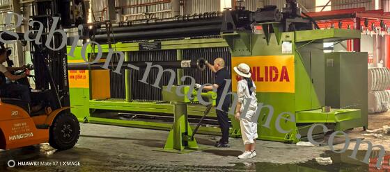 खरीदें हेवी-ड्यूटी स्वचालित हेक्सागोनल गेबियन मेष उत्पादन लाइन: नदी तट संरक्षण और हाइड्रोलिक इंजीनियरिंग के लिए हाई-स्पीड मशीनरी ऑनलाइन निर्माण