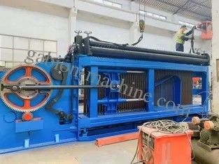 खरीदें ऑटो स्टॉप 3 ट्विस्टेड 30kw हेक्सागोनल वायर मेश मशीन ऑनलाइन निर्माण